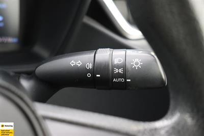 2019 Toyota Corolla - Thumbnail
