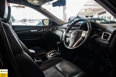 2014 Nissan X-Trail - Thumbnail
