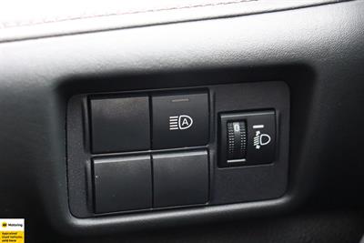 2021 Toyota Highlander - Thumbnail