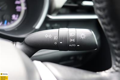 2021 Toyota Highlander - Thumbnail