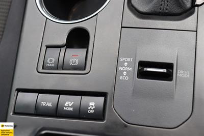 2021 Toyota Highlander - Thumbnail