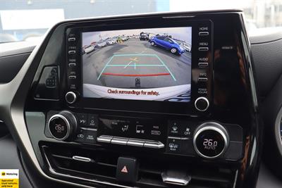 2021 Toyota Highlander - Thumbnail