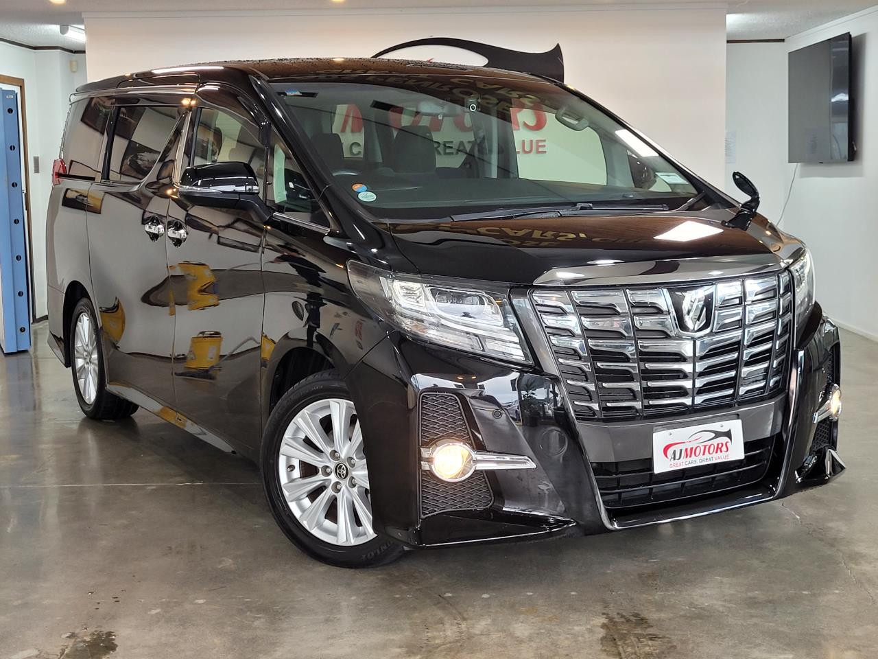 2017 Toyota Alphard
