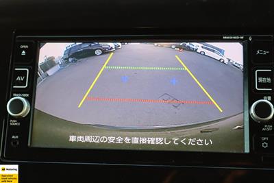 2017 Nissan Serena - Thumbnail