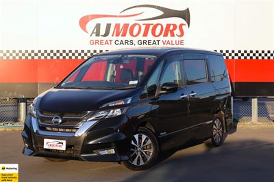 2017 Nissan Serena - Thumbnail