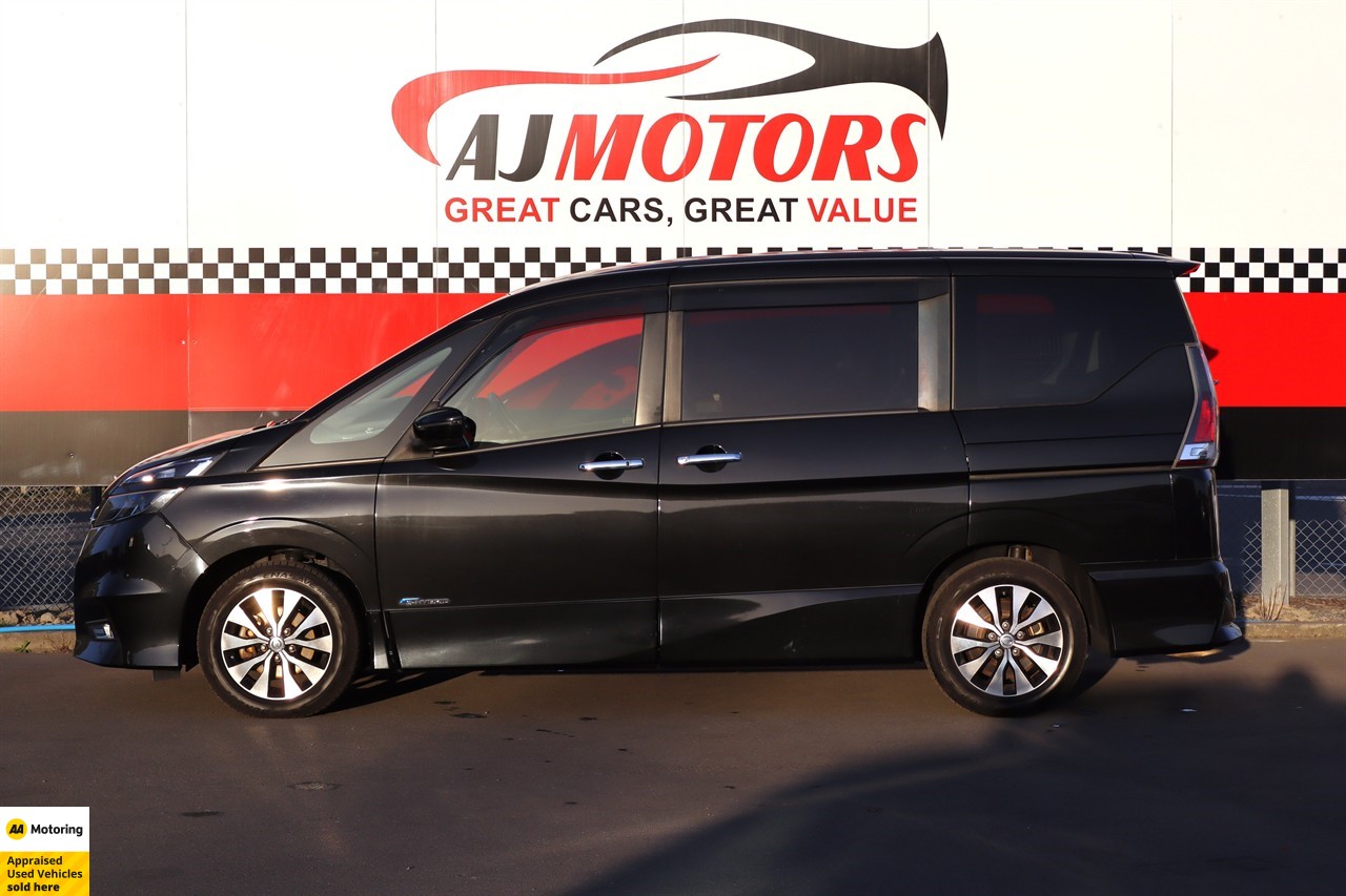 2017 Nissan Serena