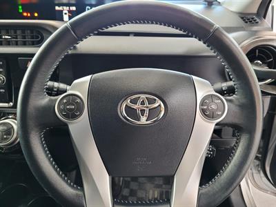 2017 Toyota Aqua - Thumbnail