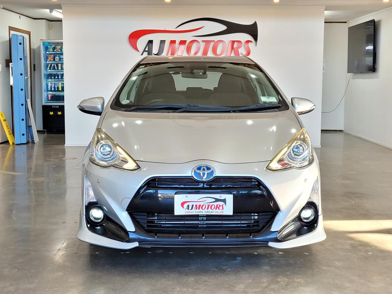 2017 Toyota Aqua