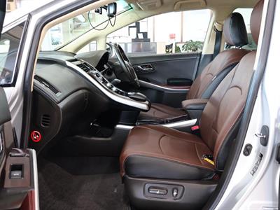 2013 Toyota Sai - Thumbnail