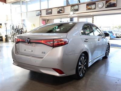 2013 Toyota Sai - Thumbnail