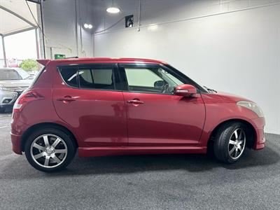2014 Suzuki Swift - Thumbnail