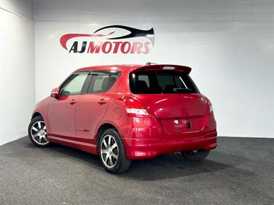 2014 Suzuki Swift - Thumbnail