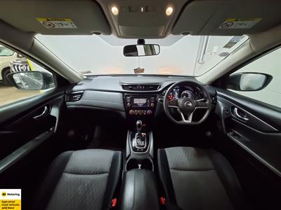 2022 Nissan X-Trail - Thumbnail