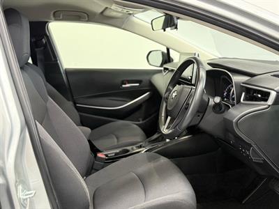 2020 Toyota Corolla - Thumbnail