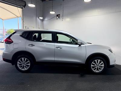 2022 Nissan X-Trail - Thumbnail