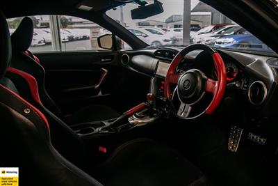 2014 Toyota 86 - Thumbnail