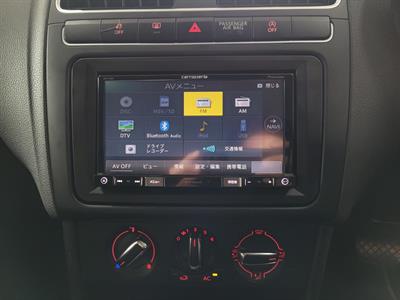 2014 Volkswagen Polo - Thumbnail