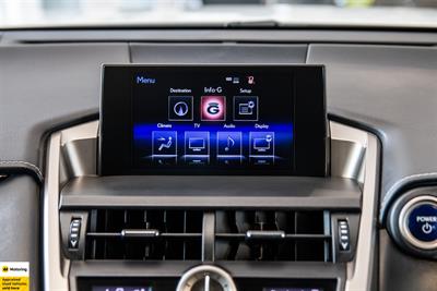 2016 Lexus NX 300h - Thumbnail