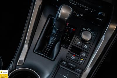 2016 Lexus NX 300h - Thumbnail