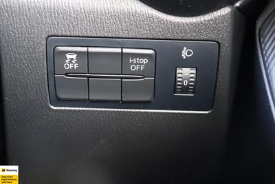 2015 Mazda Demio - Thumbnail