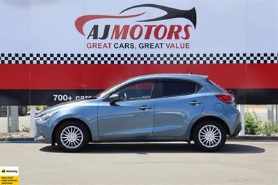 2015 Mazda Demio - Thumbnail