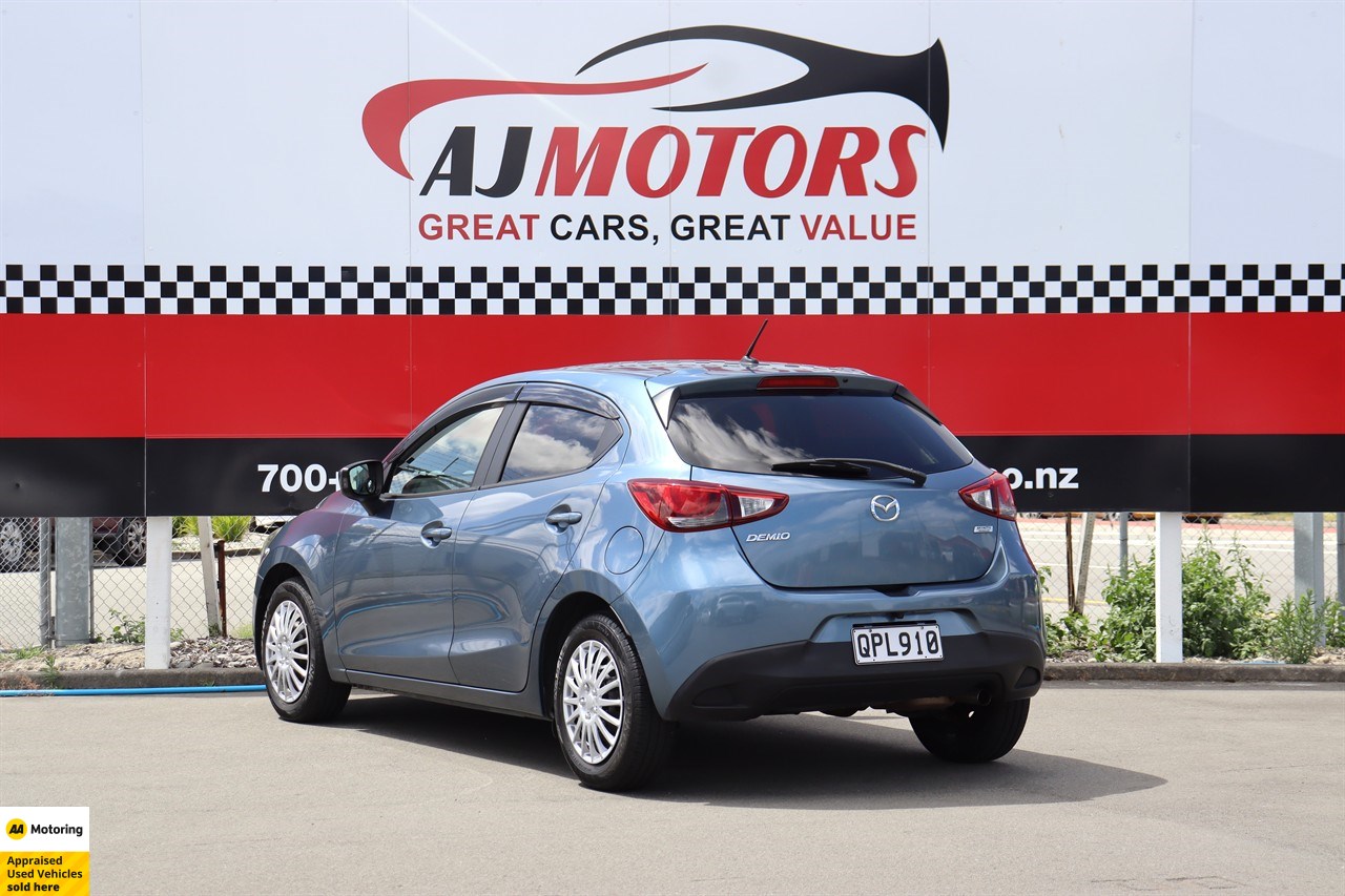 2015 Mazda Demio