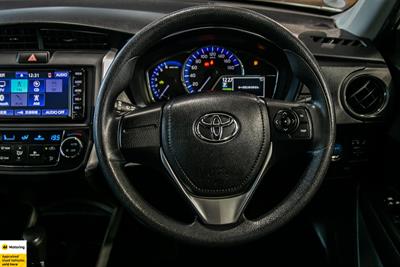 2020 Toyota Corolla - Thumbnail