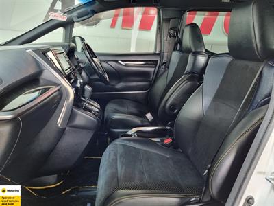 2017 Toyota Vellfire - Thumbnail