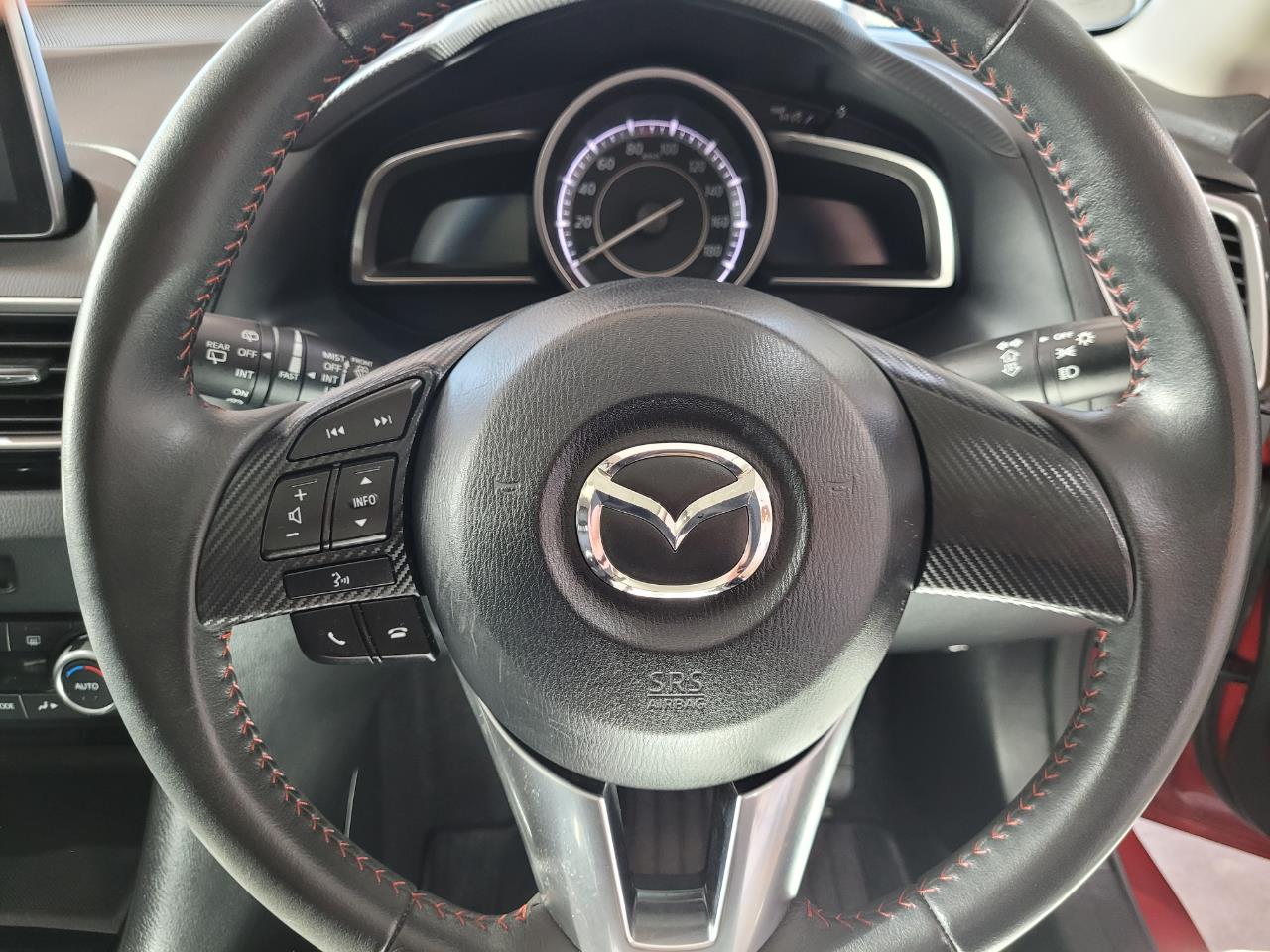 2014 Mazda Axela