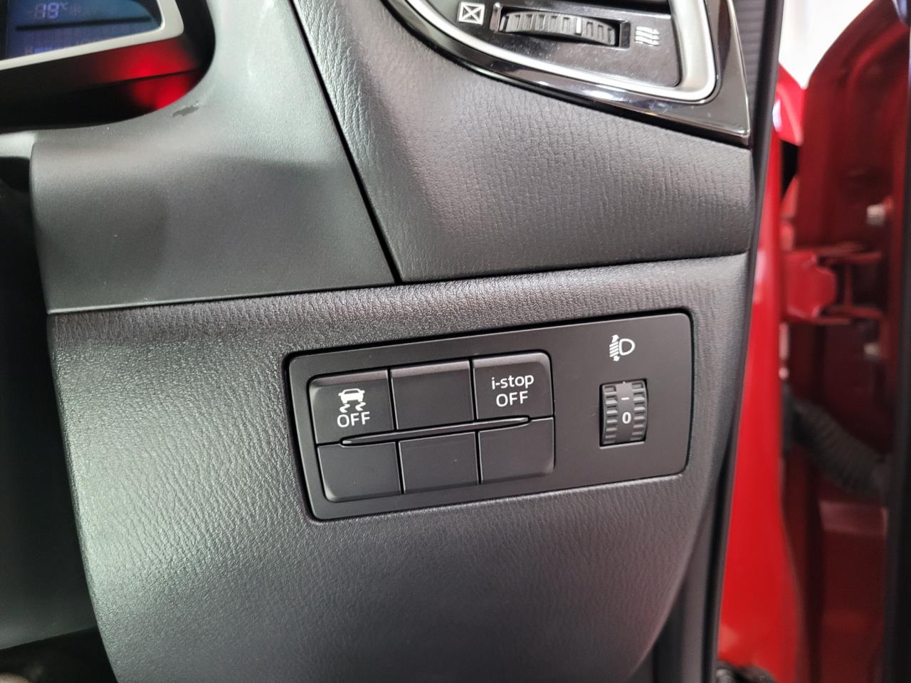 2014 Mazda Axela