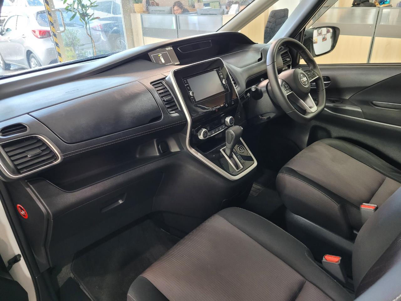 2018 Nissan Serena