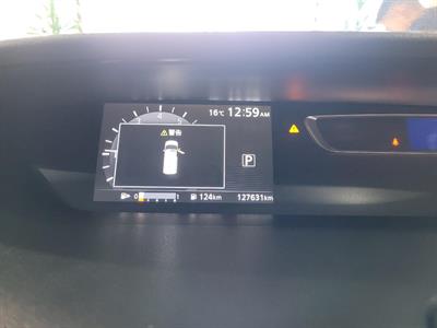 2018 Nissan Serena - Thumbnail