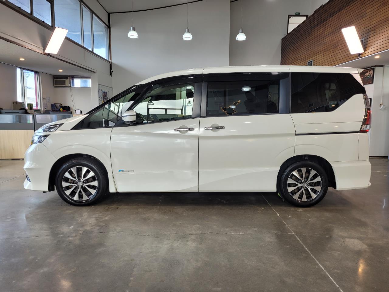 2018 Nissan Serena