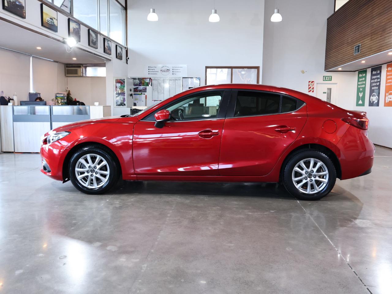 2014 Mazda Axela