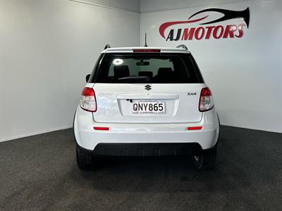 2013 Suzuki SX4 - Thumbnail