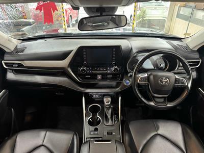 2022 Toyota Highlander - Thumbnail