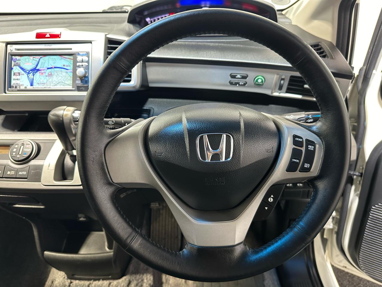2012 Honda Freed