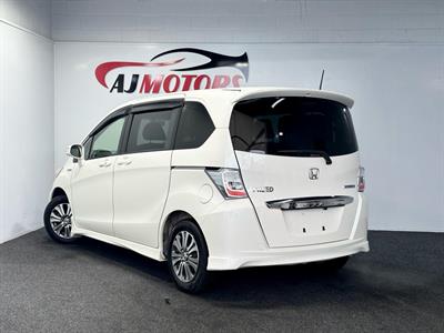2012 Honda Freed - Thumbnail