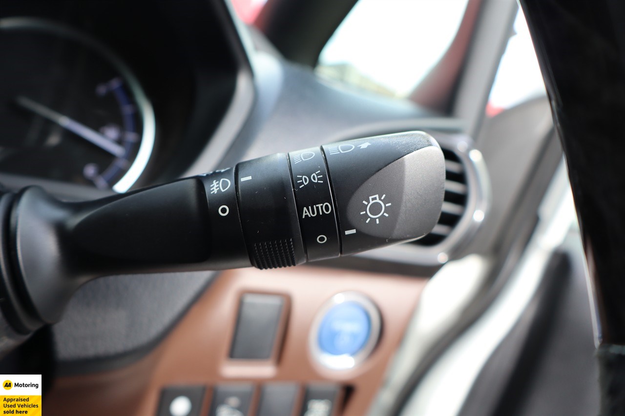 2015 Toyota Esquire