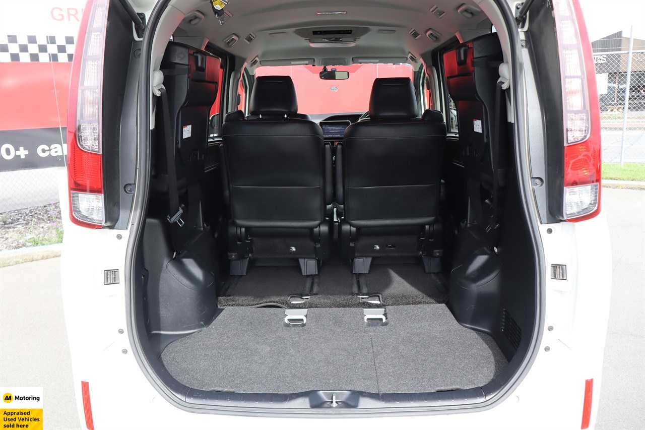 2015 Toyota Esquire