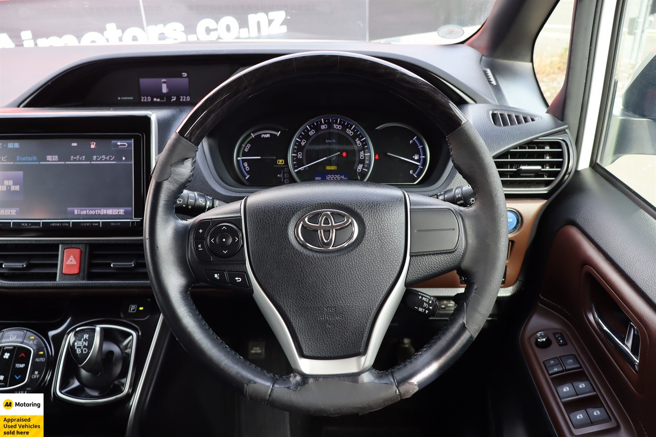 2015 Toyota Esquire