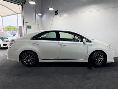 2012 Toyota Sai - Thumbnail