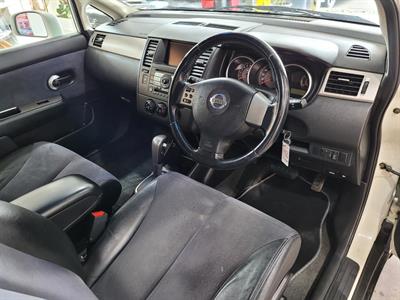 2005 Nissan Tiida - Thumbnail