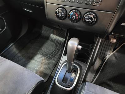 2005 Nissan Tiida - Thumbnail