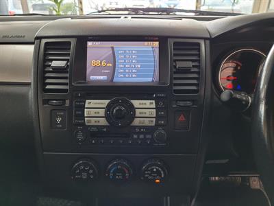 2005 Nissan Tiida - Thumbnail