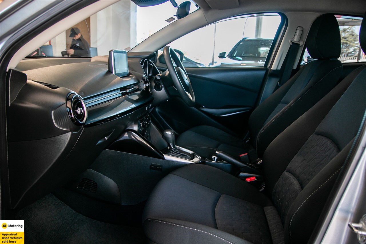 2014 Mazda Demio