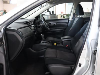 2021 Nissan X-Trail - Thumbnail