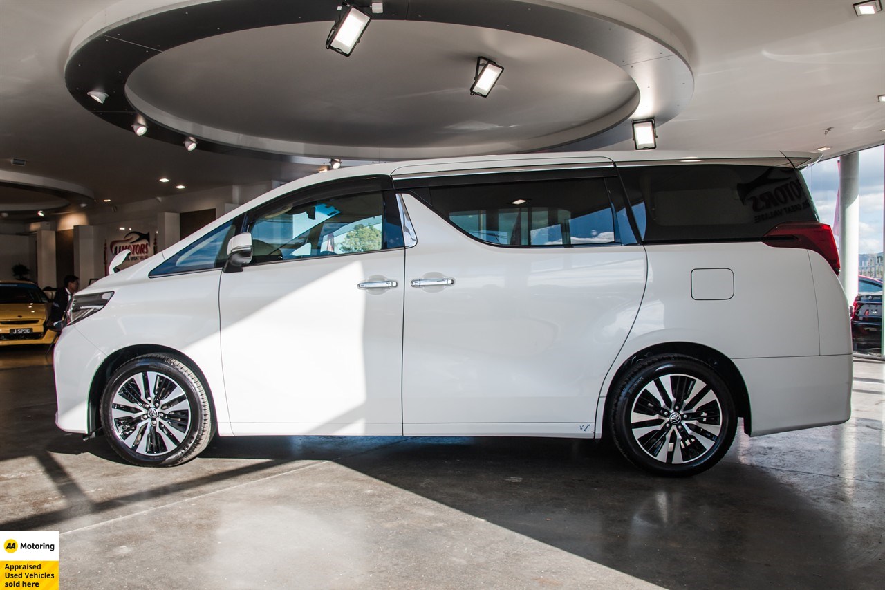 2018 Toyota Alphard