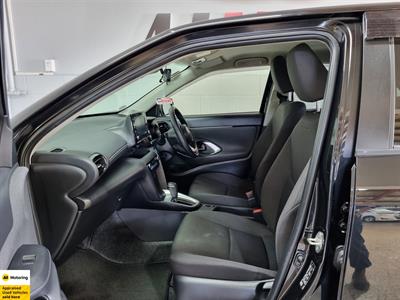 2020 Toyota YARIS CROSS - Thumbnail