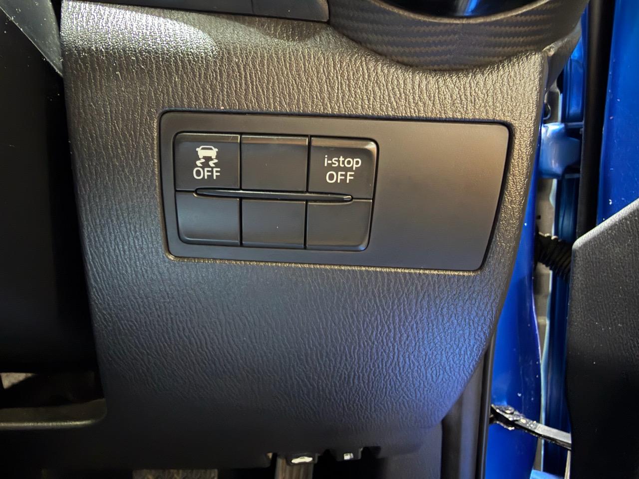 2015 Mazda Demio